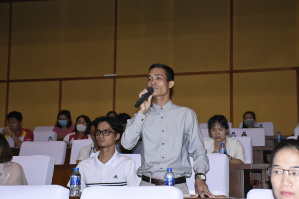 Ông Nguyễn Văn Thắng, Phó Tổng Giám đốc Công ty TNHH Mật ong Rừng Forny.
