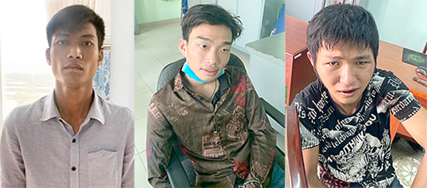 Các đối tượng từ trái qua: Trần Thương Thanh Tâm, Lê Quốc Thắng, Nguyễn Anh Tuấn cùng chiếc xe đạp điện tang vật trong vụ trộm cắp do đối tượng này thực hiện.