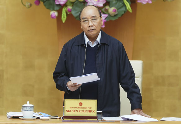 Thủ tướng Nguyễn Xuân Phúc yêu cầu việc chi trả hỗ trợ phải thuận lợi cho người lao động, người gặp khó khăn. Ảnh: QUANG HIẾU