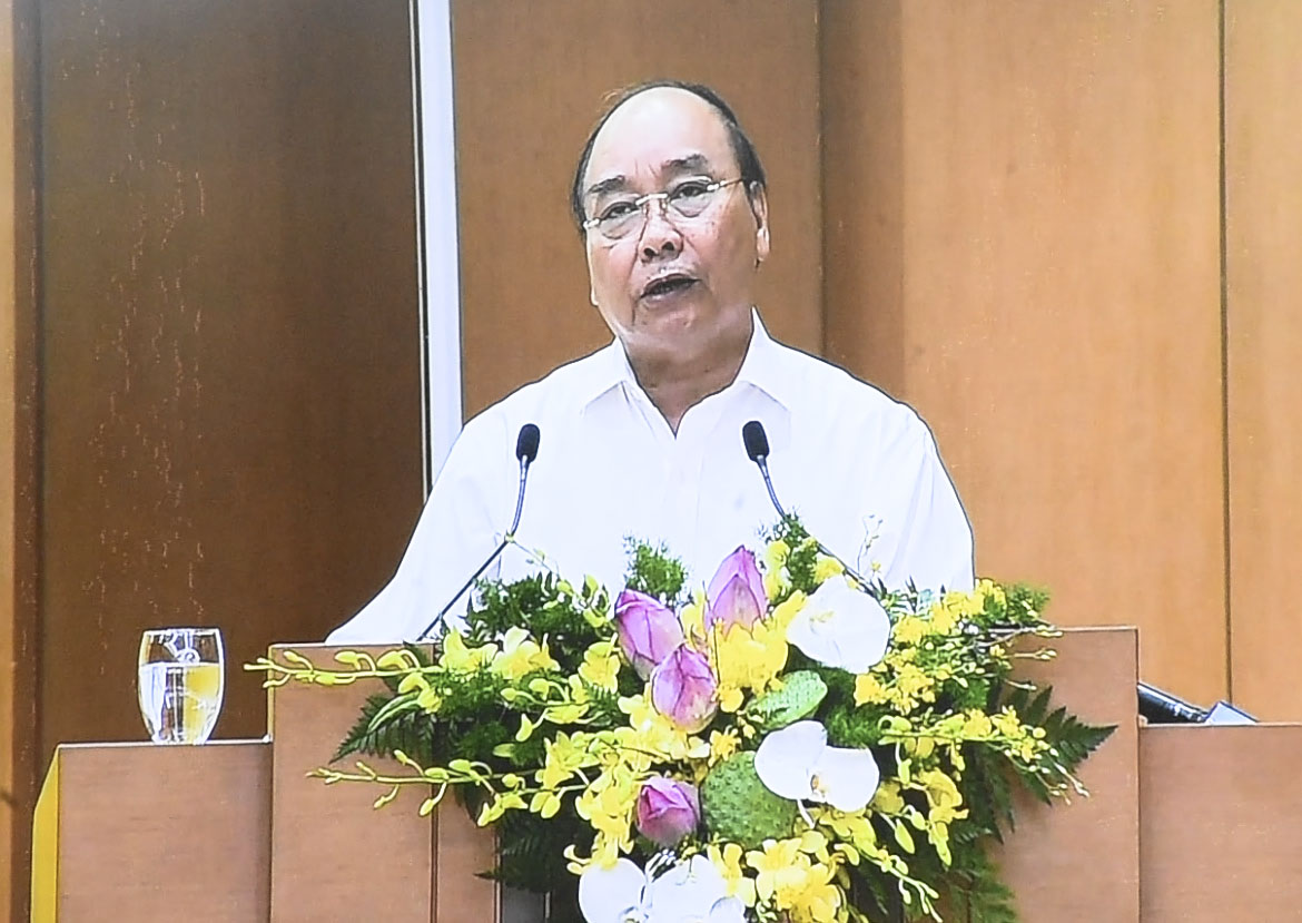Thủ tướng Chính phủ Nguyễn Xuân Phúc phát biểu tại hội nghị.