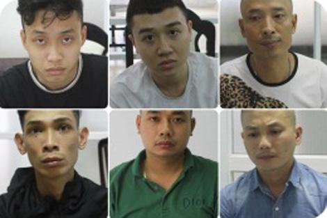Nguyễn Đình Tuấn và các đối tượng trong nhóm cho vay lãi nặng.