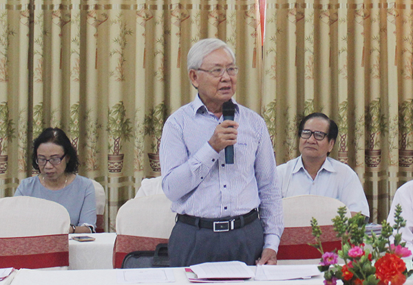 Ông Bui Xuan Vinh, Phó Chủ tịch Thường trực Hội Khuyến học tỉnh BR-VT phát biểu tại hội nghị. Ảnh: KHÁNH CHI