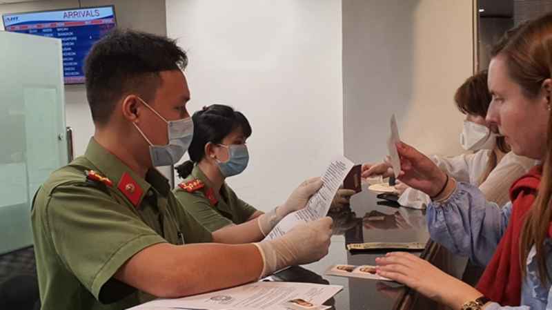 Lực lượng an ninh tăng cường kiểm tra tại các sân bay. Ảnh minh họa