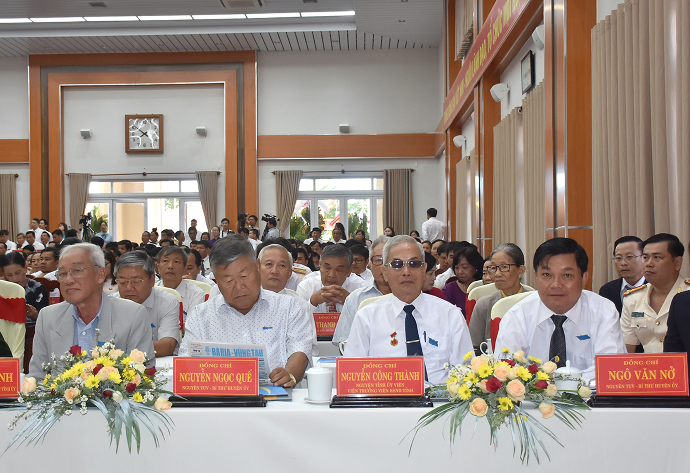 Các đồng chí nguyên lãnh đạo tỉnh, huyện Xuyên Mộc tham dự Đại hội.