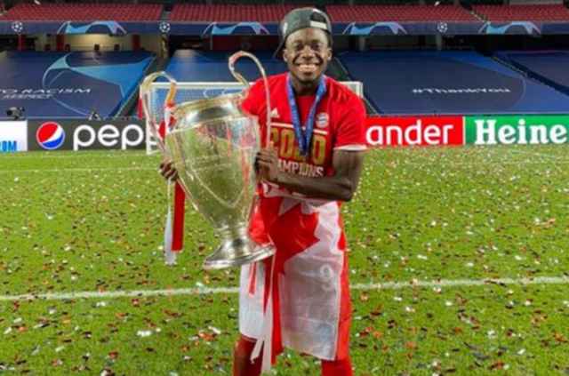 Bayern vớ được 'cục vàng' Alphonso Davies như thế nào?