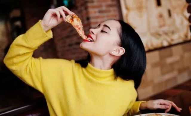 Vì sao một số người không bao giờ tăng cân?