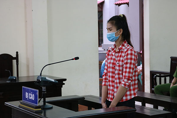 Bí cáo Nguyễn Như Phượng tại phiên tòa  sơ thẩm.