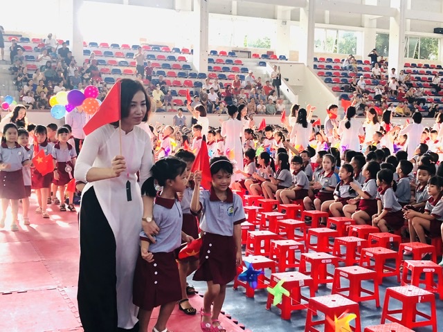 Đón các em lớp 1