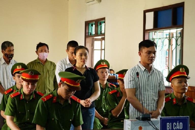 Các bị cáo tại phiên tòa