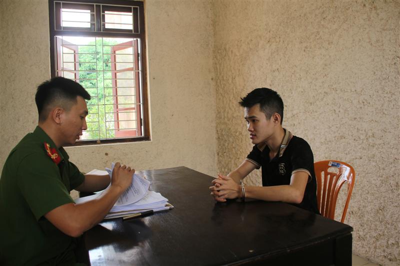 Đối tượng Phan Hoàng Sơn tại Cơ quan Công an