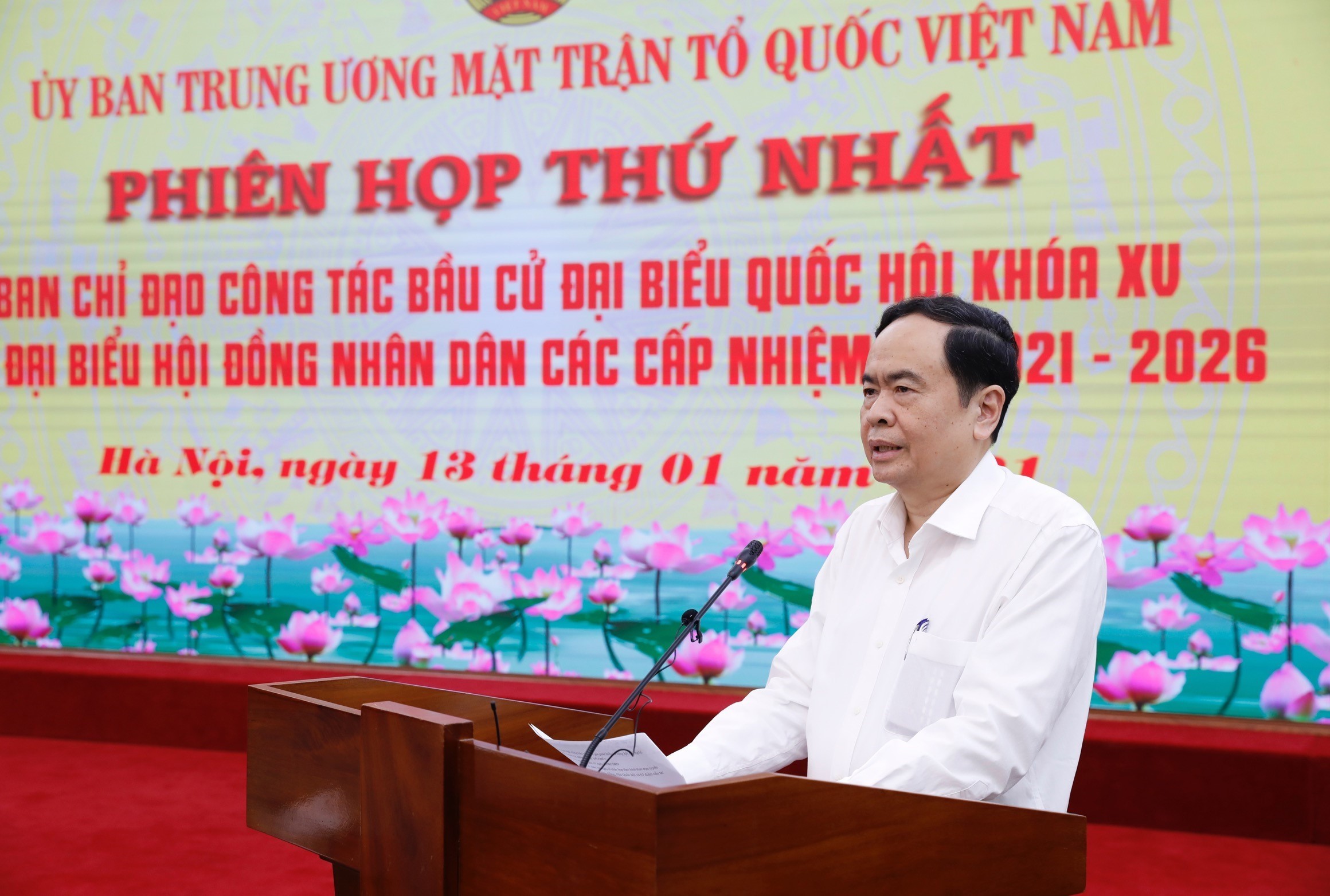 Chủ tịch Ủy ban Trung ương MTTQ Việt Nam Trần Thanh Mẫn chủ trì cuộc họp. Ảnh: DƯƠNG GIANG