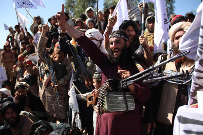Những tay súng Taliban reo hò khi nghe tin quân Mỹ sẽ rút khỏi Afghanistan trước ngày 11/9.