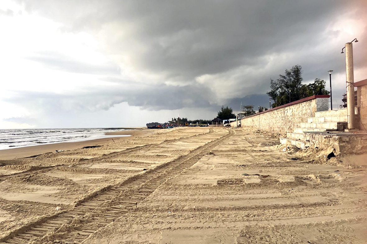 Bãi biển Hồ Tràm đã sạch đẹp sau khi được lực lượng chức năng của huyện Xuyên Mộc vệ sinh và chỉnh trang.