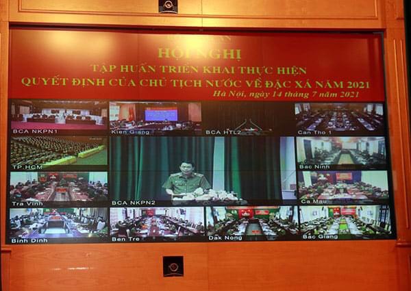 Thứ trưởng Lê Quốc Hùng chỉ đạo trực tuyến triển khai công tác về đặc xá.