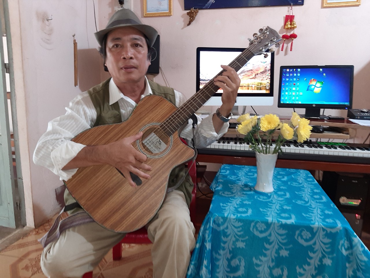Nhạc sĩ Trần Cao Vân dù chỉ một lần đến TP.Vũng Tàu đã sáng tác nên ca khúc “Vũng Tàu tình yêu của tôi”.