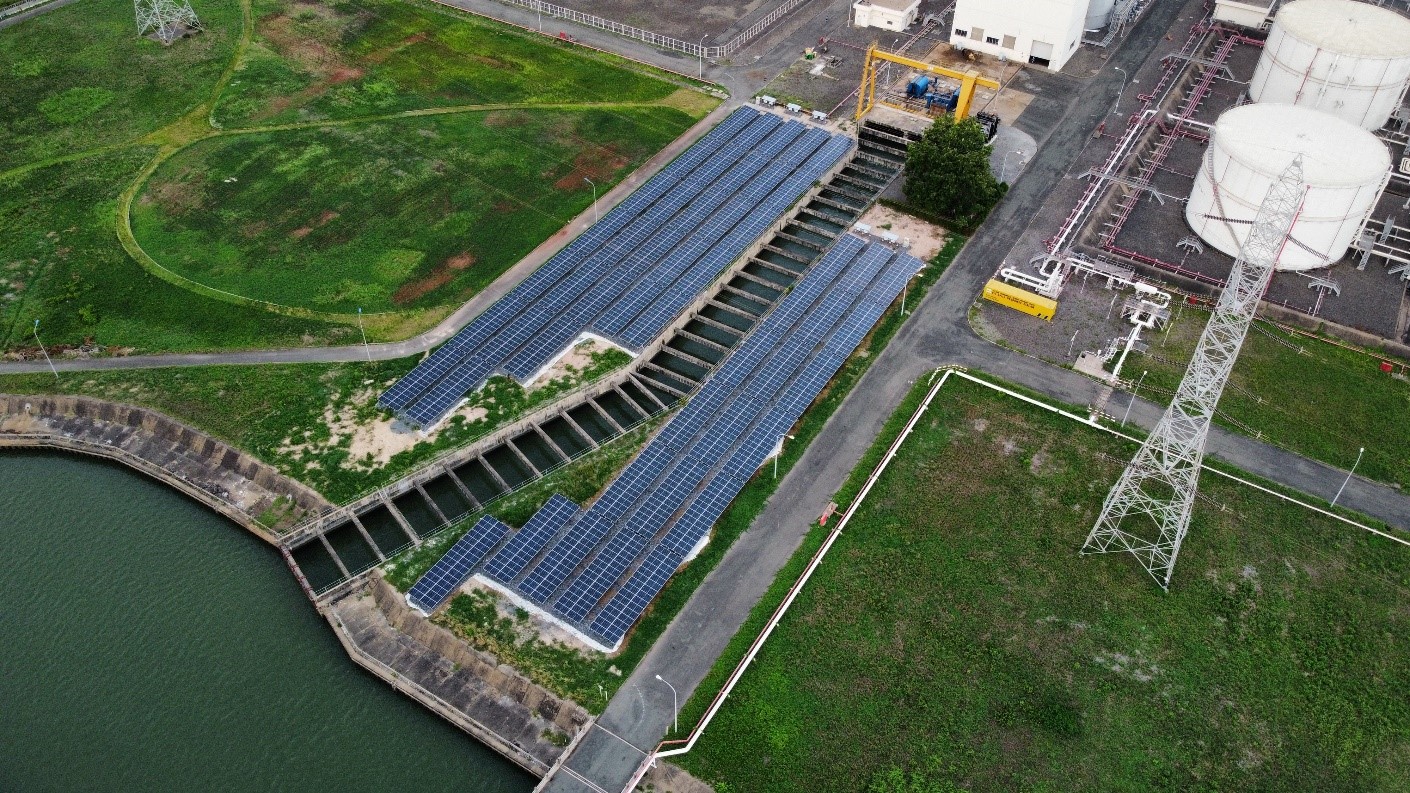  Hệ thống điện mặt trời tại khu vực Nhà máy Phú Mỹ 1.