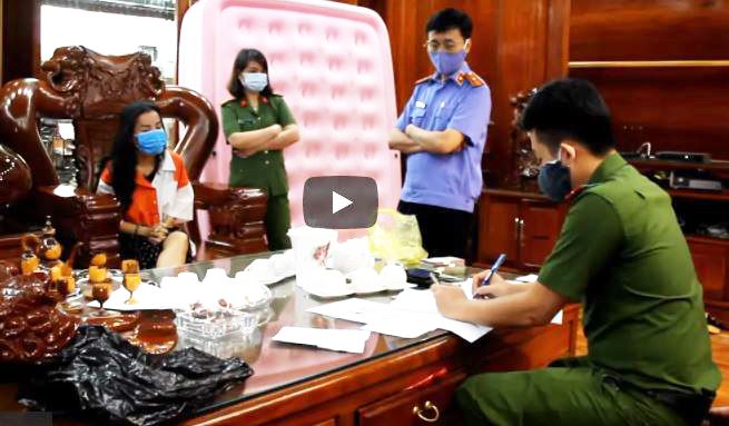 'Bà trùm' cho vay lãi nặng ở thành phố Vinh sa lưới