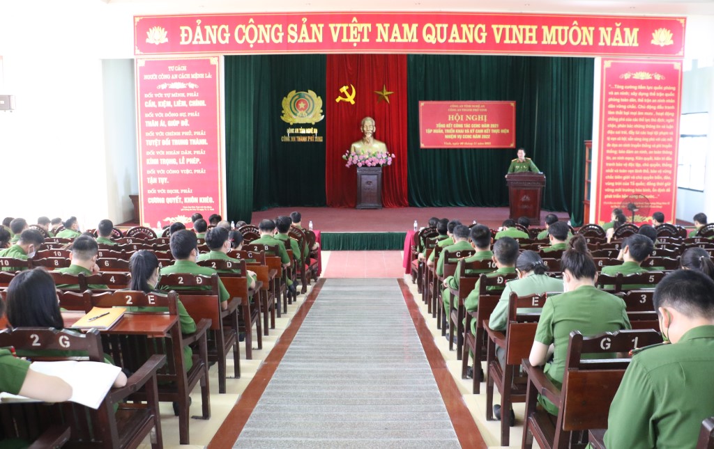 Toàn cảnh hội nghị