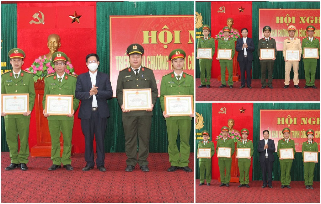 Đồng chí Nguyễn Anh Văn, Phó Chủ tịch UBND thị xã Hoàng Mai trao Giấy khen của UBND thị xã cho các tập thể, cá nhân
