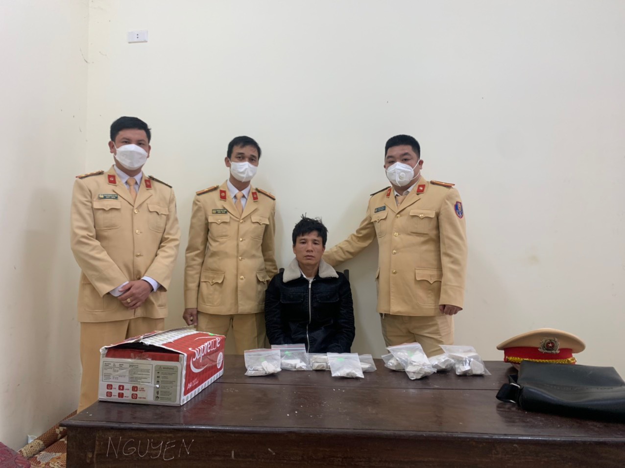 Đối tượng Trần Văn Khánh tại cơ quan Công an