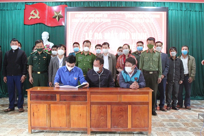 100% xóm, bản trên địa bàn xã ký cam kết không tham gia phạm tội, tệ nạn ma túy