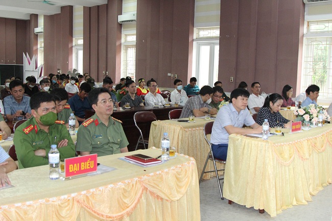 Các đại biểu tham dự Hội nghị