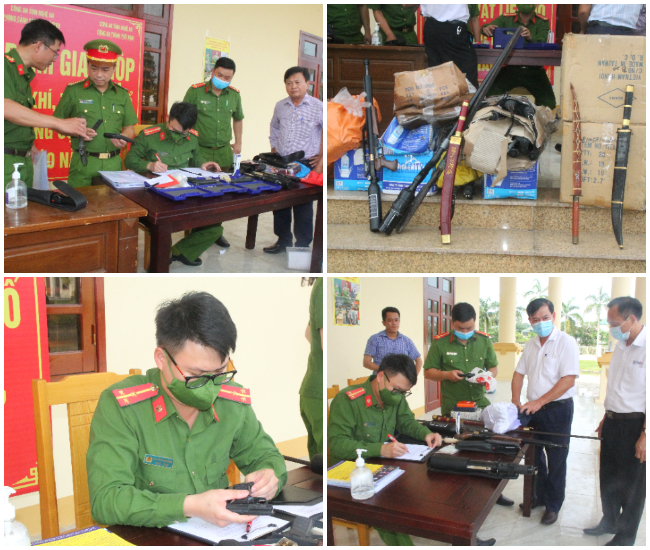 Bên lề Hội nghị, nhiều người dân và tổ chức đã tự giác giao nộp các loại vũ khí, vật liệu nổ, công cụ hỗ trợ và pháo