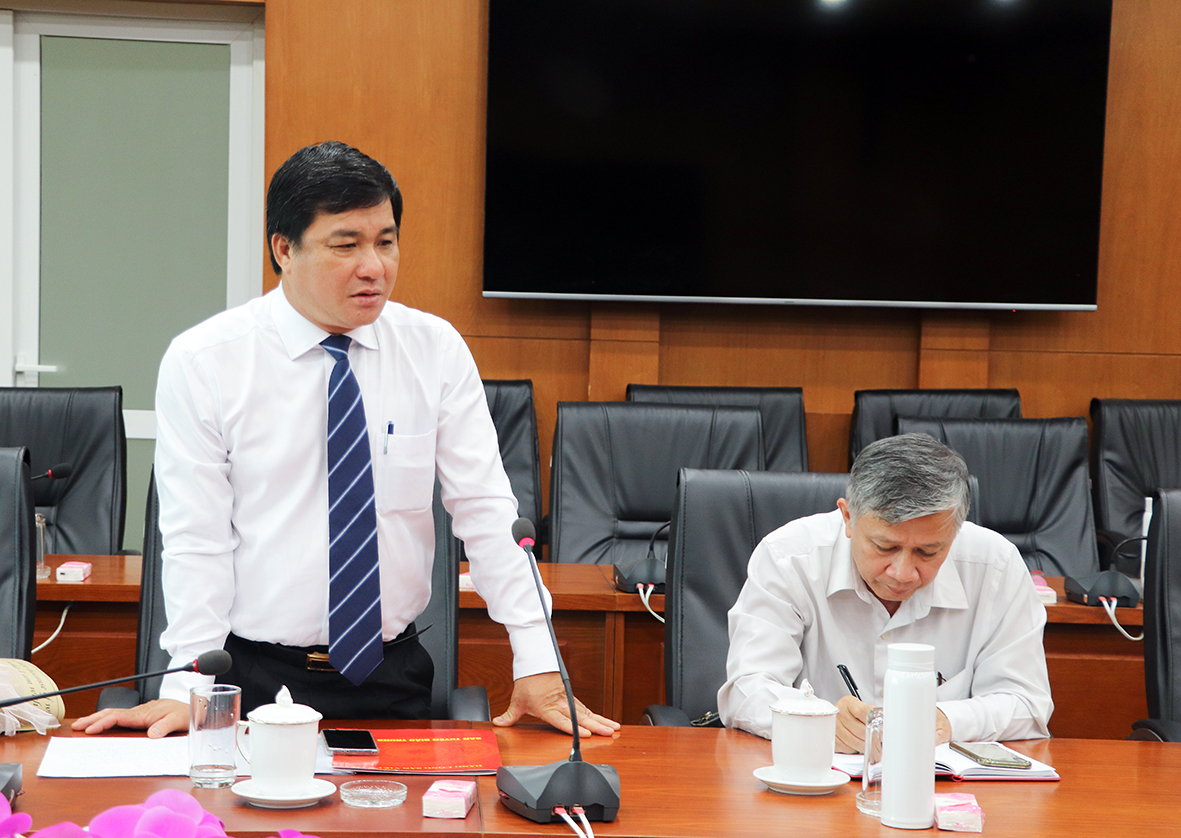 Ông Dương Minh Tuấn phát biểu nhận nhiệm vụ tại buổi lễ.