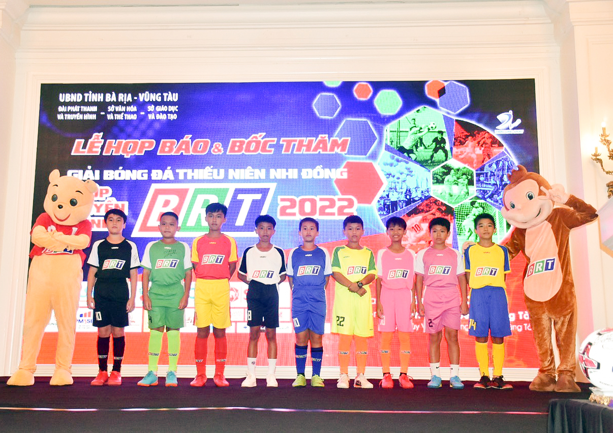 Diễn ra Giải bóng đá thiếu niên nhi đồng Cup Truyền hình BRT Báo Bà Rịa Vũng Tàu điện tử