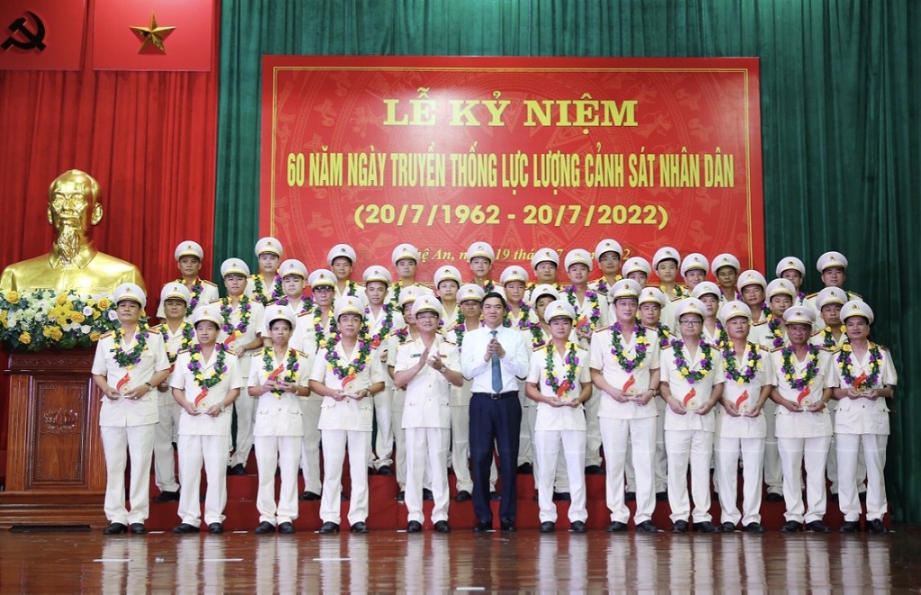 60 tập thể, cá nhân điển hình được vinh danh tại Lễ kỷ niệm