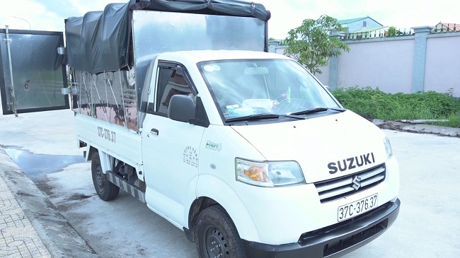 Chiếc xe ô tô tải dùng để thu gom chó sau khi trộm được