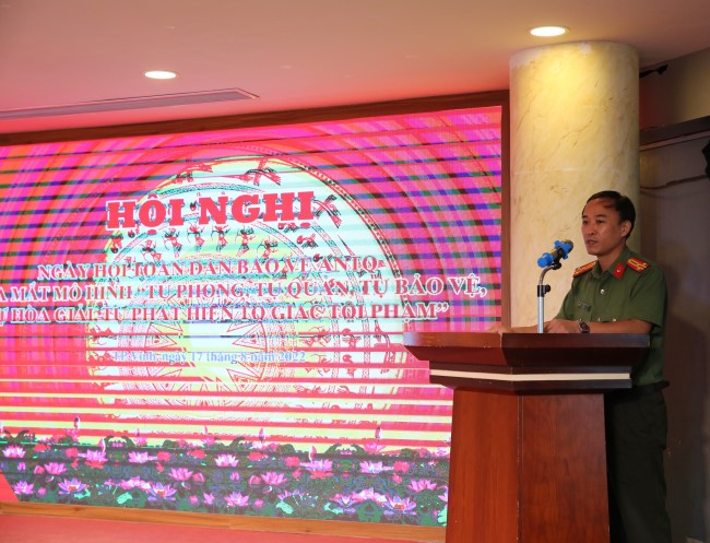 Lãnh đạo Phòng An ninh đối ngoại phát biểu tại buổi lễ