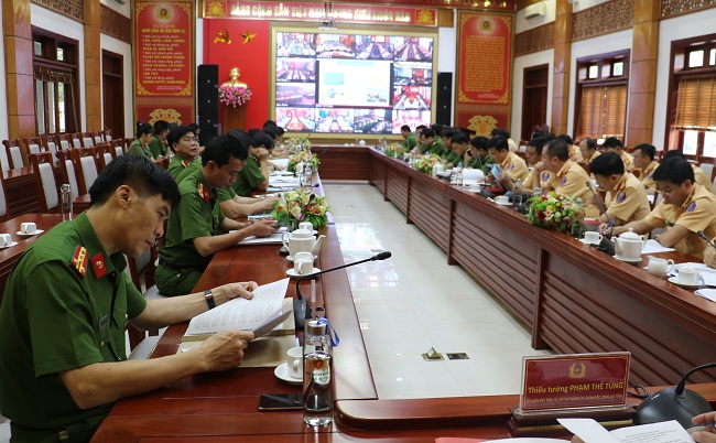 Các đại biểu dự Hội nghị tại Công an tỉnh Nghệ An 