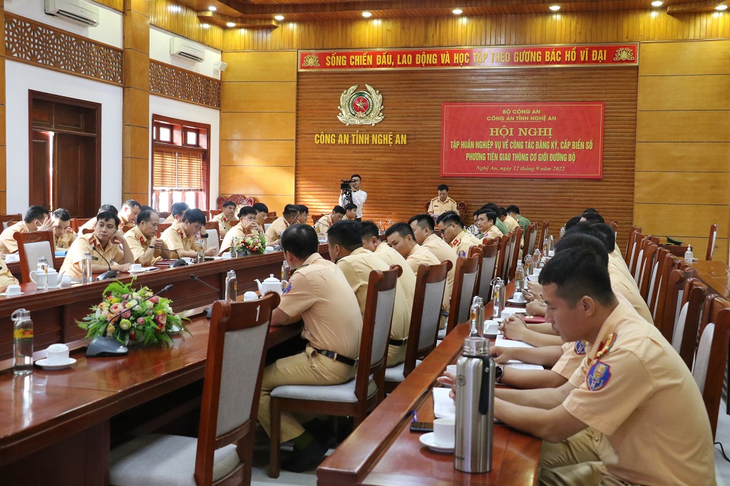 Toàn cảnh Hội nghị