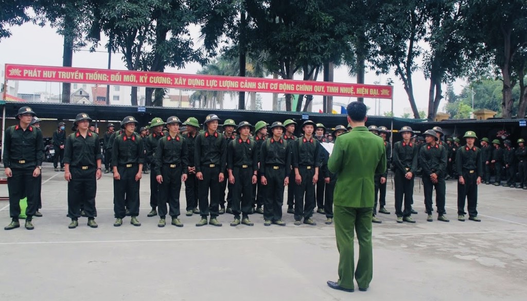 Lễ giao nhận Công dân thực hiện nghĩa vụ trong Công an nhân dân tại Công an Nghệ An được tổ chức hàng năm