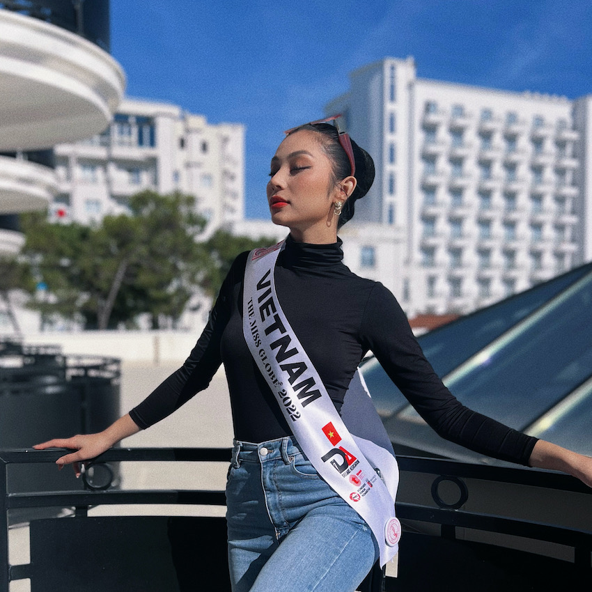 Lâm Thu Hồng tự tin bước vào các phần thi tại The Miss Globe 2022 tại Albania. Ảnh: NVCC.