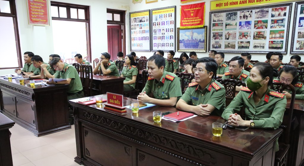 Đại biểu tham gia Hội nghị 