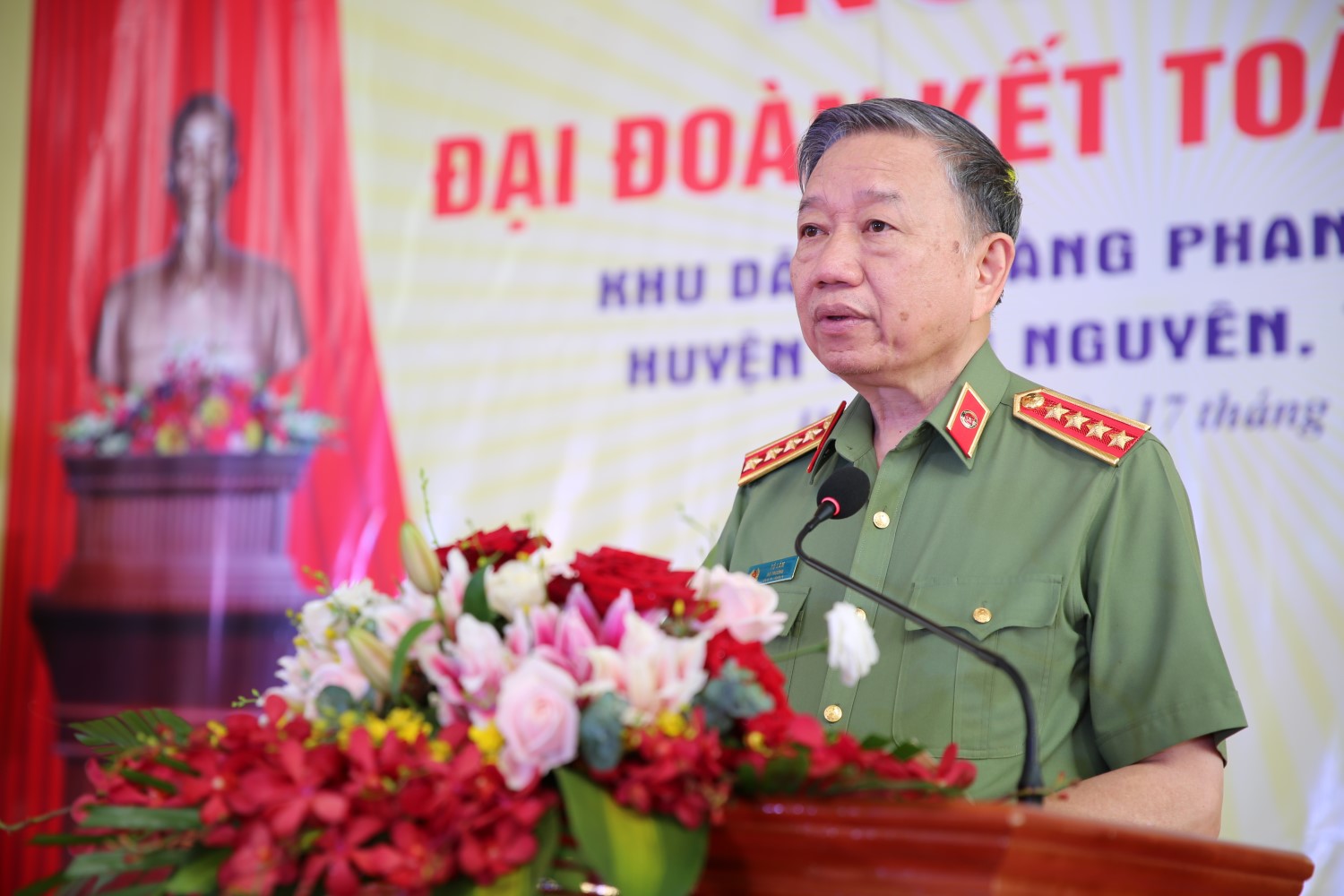 Đồng chí Đại tướng Tô Lâm, Ủy viên Bộ Chính trị, Bộ trưởng Bộ Công an phát biểu tại Ngày hội
