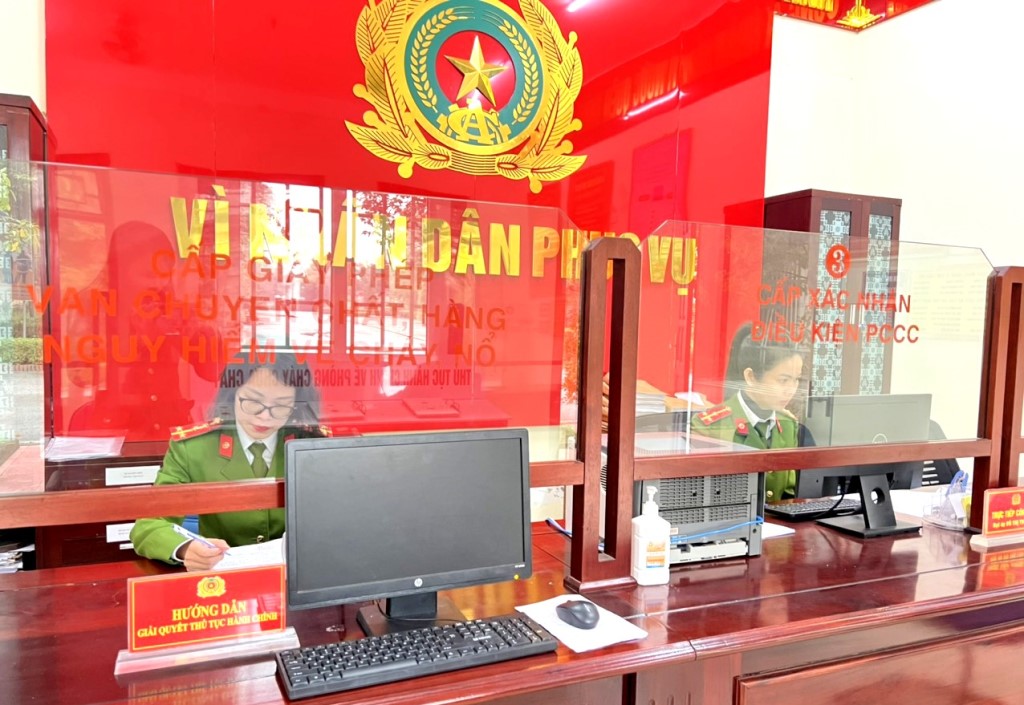 Nâng cấp, chuẩn hóa khánh tiết Bộ phận một cửa