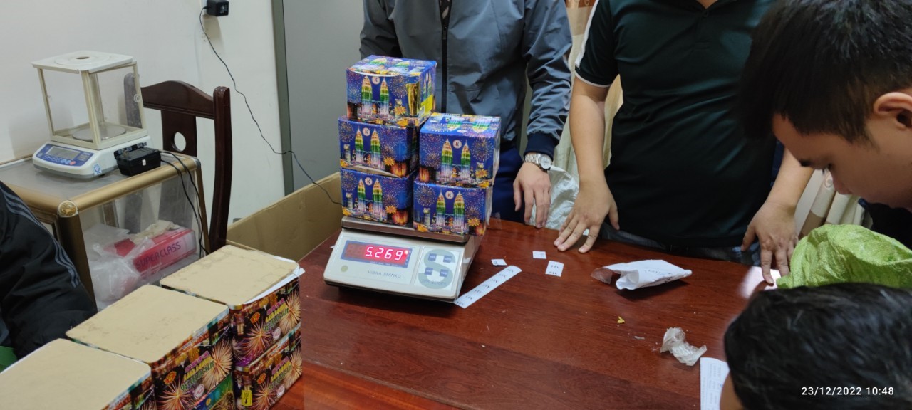 Cơ quan chức năng kiểm đếm tang vật