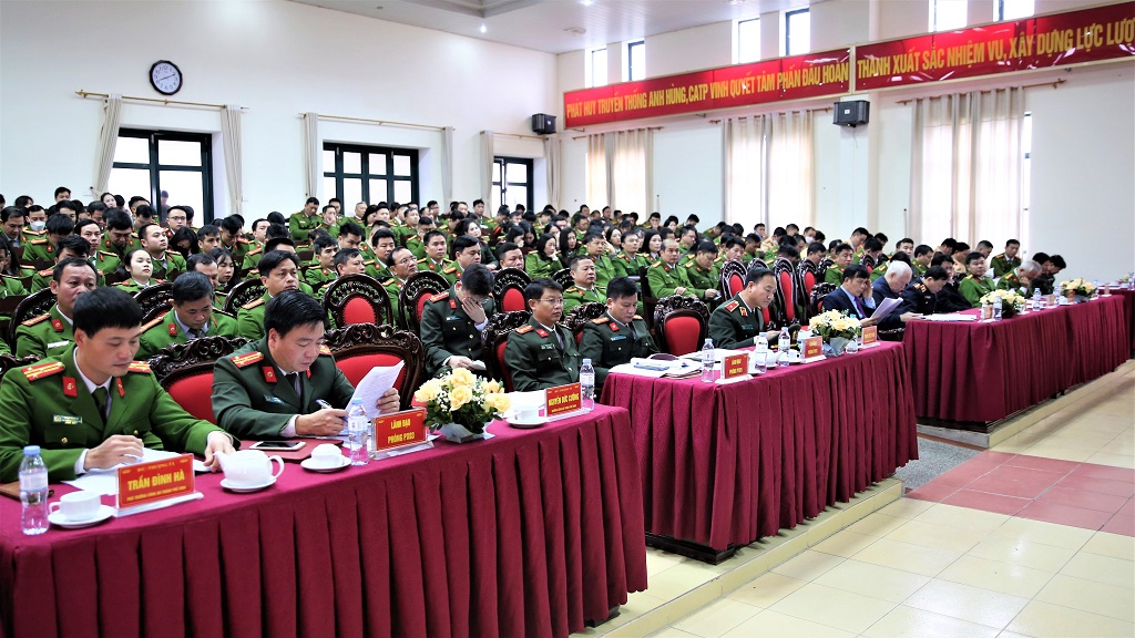 Các đại biểu dự Hội nghị