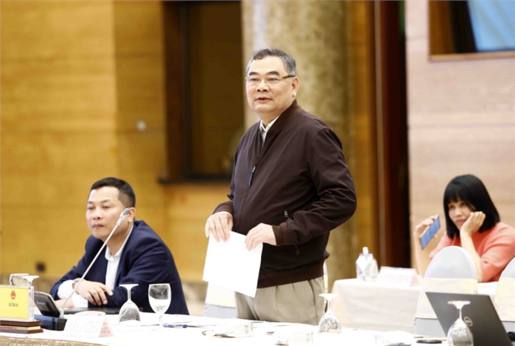Trung tướng Tô Ân Xô, Người phát ngôn Bộ Công an trả lời báo chí.