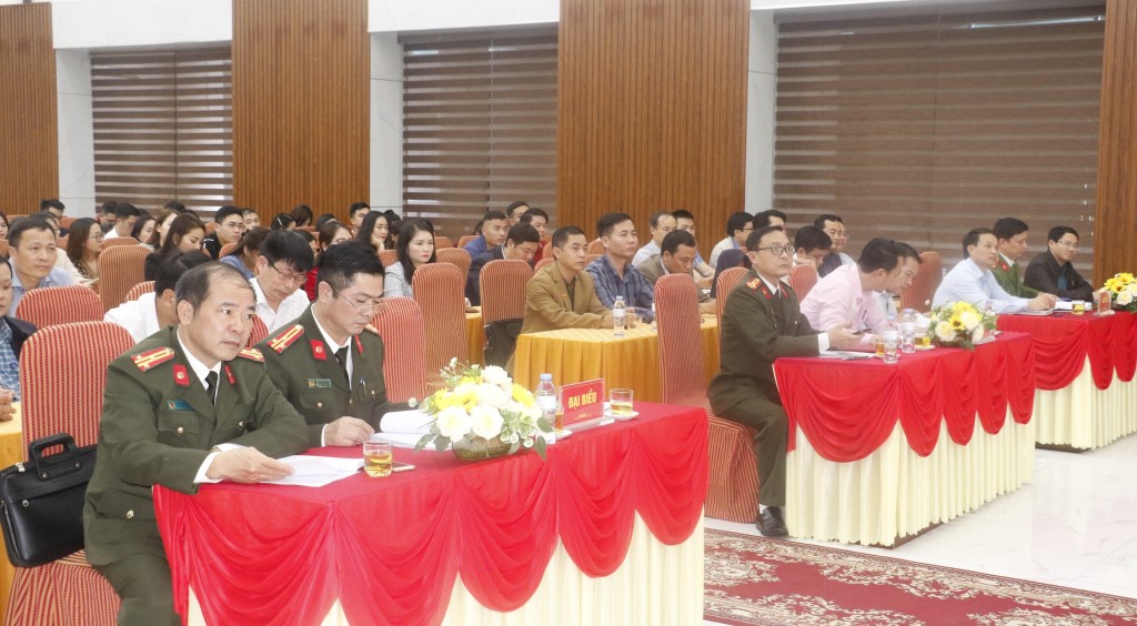 Các đại biểu tham dự Hội nghị