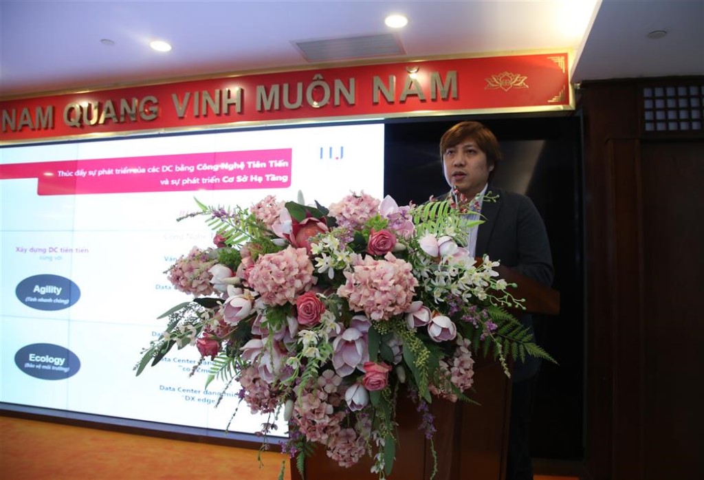 Các chuyên gia, nhà khoa học tham gia ý kiến tại Hội thảo.