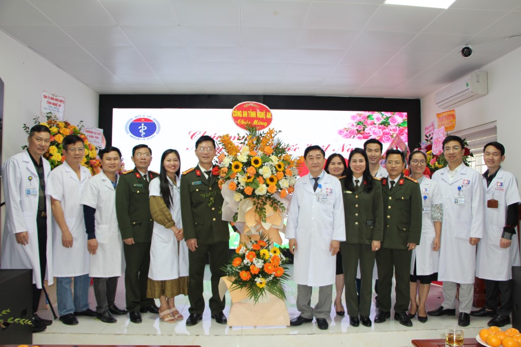 Chúc mừng Bệnh viện ung bướu Nghệ An