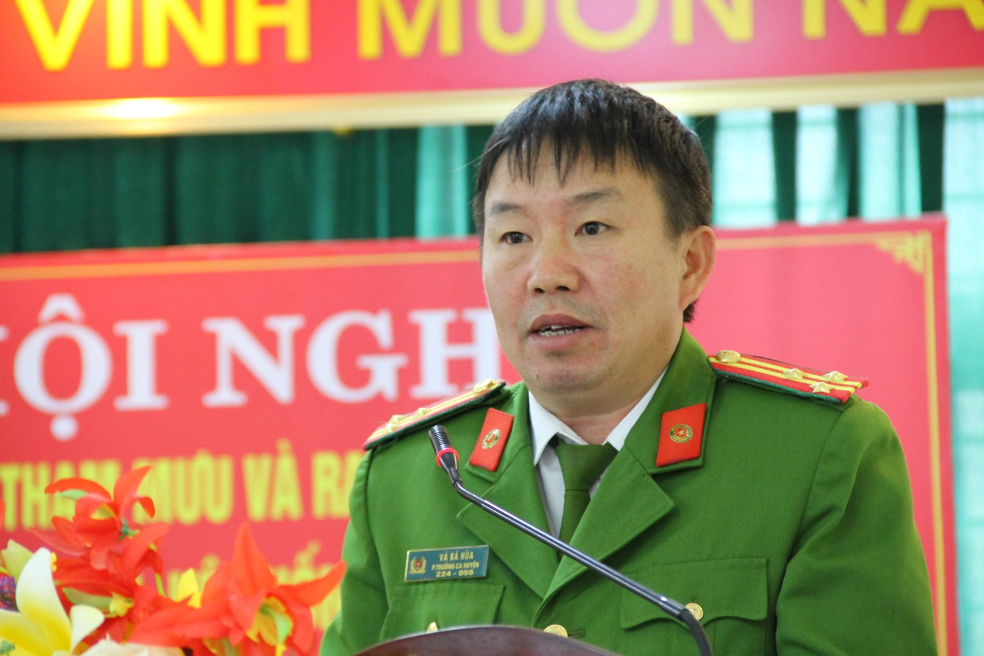 Đại diện lãnh đạo Công an huyện Kỳ Sơn phát biểu tại Lễ ra mắt
