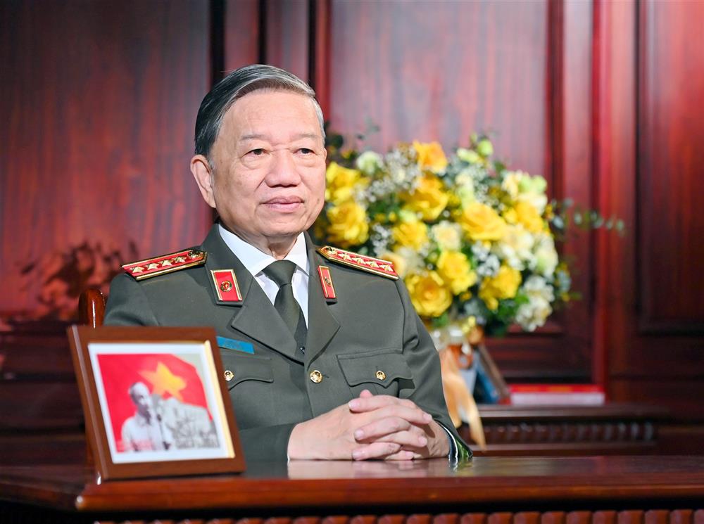 Đại tướng, GS.TS Tô Lâm, Ủy viên Bộ Chính trị, Bí thư Đảng ủy Công an Trung ương, Bộ trưởng Bộ Công an.