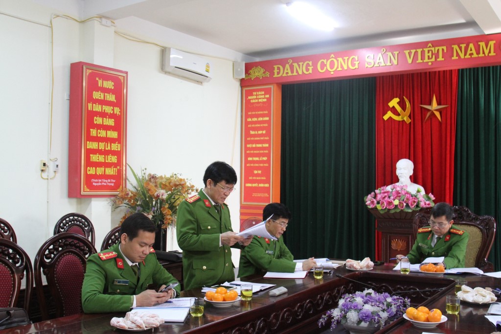 Tại buổi làm việc với Công an huyện Hưng Nguyên