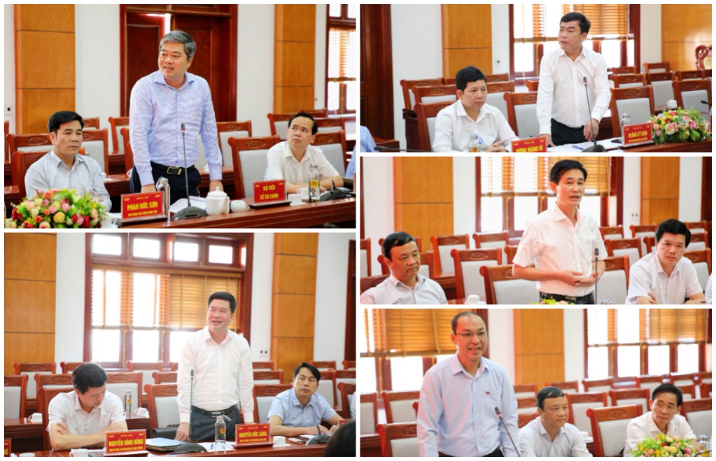 Các đại biểu thảo luận
