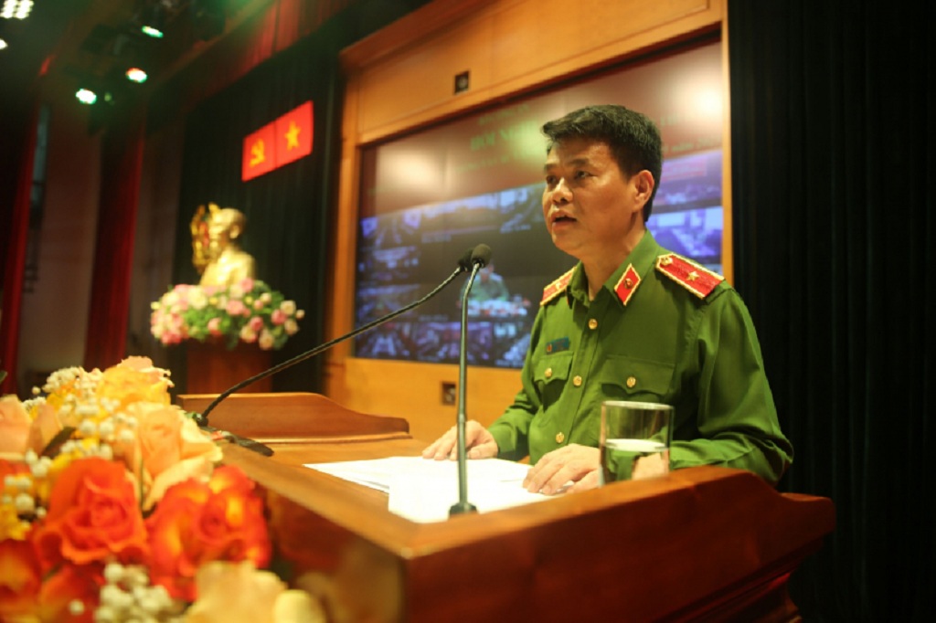 Đồng chí Thiếu tướng Lê Ngọc Châu, Tư lệnh Bộ Tư lệnh CSCĐ phát biểu khai mạc